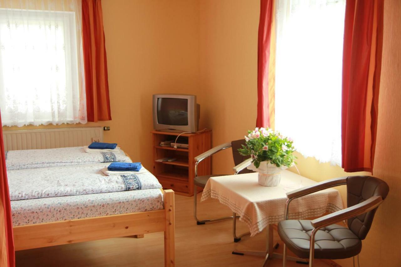 Apartment Im Herzen Des Nationalparks Hohnstein